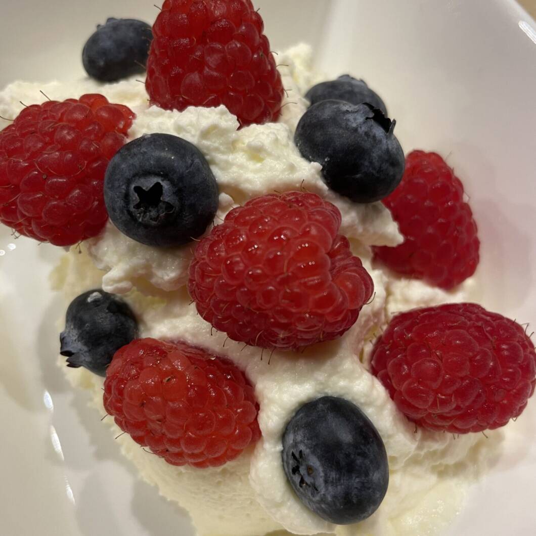 Weiße Schokoladen-Mousse by Lisa Feller - Hoffentlich schmeckt&amp;#39;s